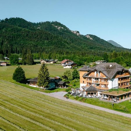 Das Leonhard - Naturparkhotel Am Weissensee Bagian luar foto