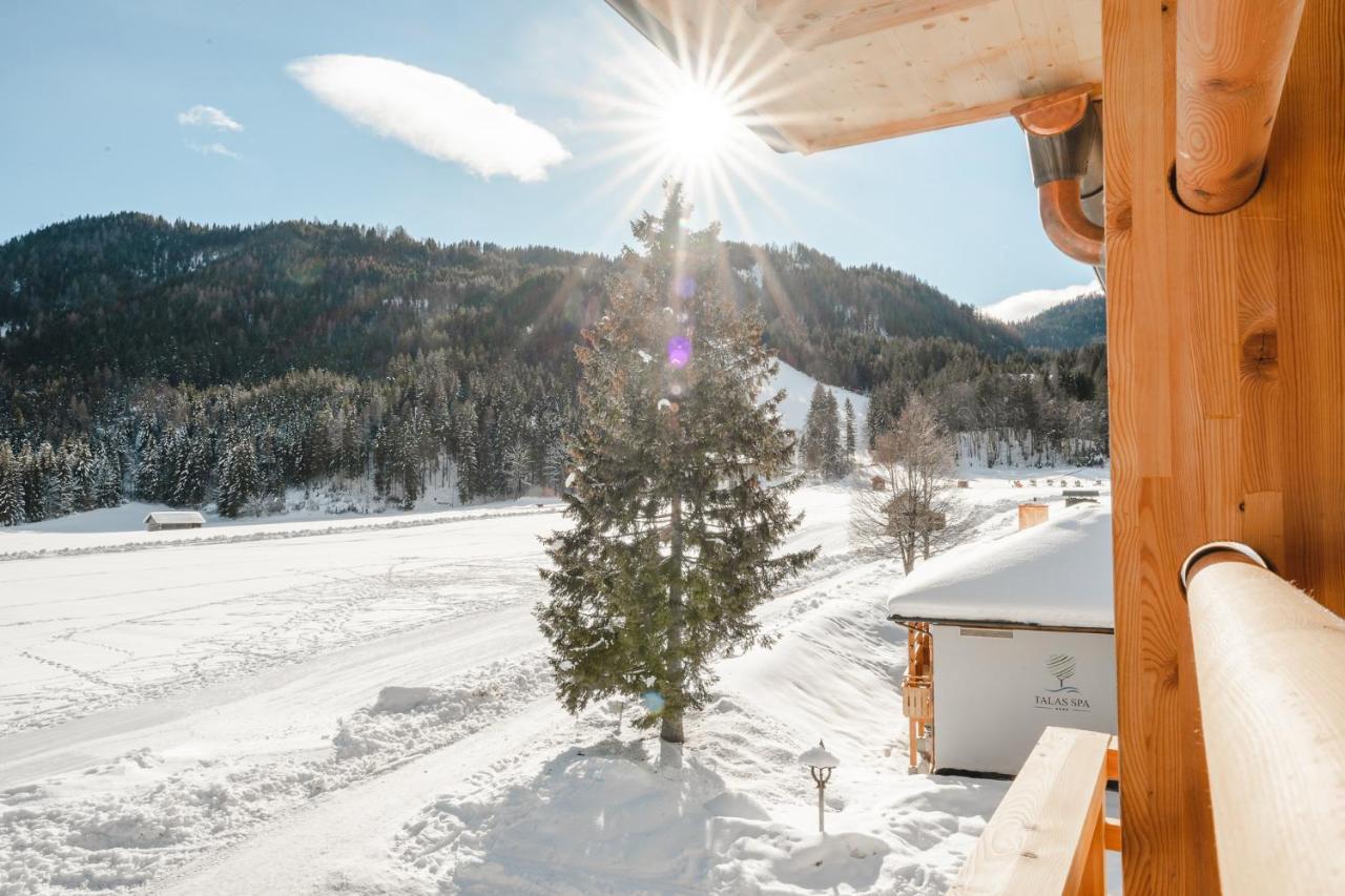 Das Leonhard - Naturparkhotel Am Weissensee Bagian luar foto